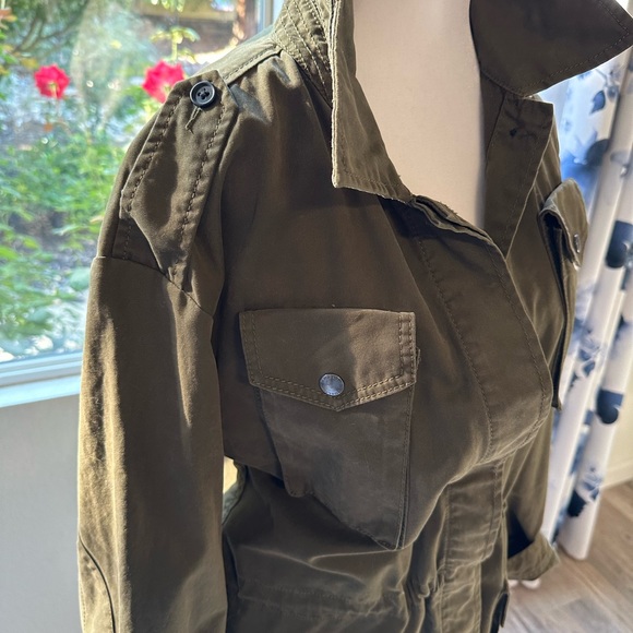 Banana Republic Army Green/khaki casual jacket. Ladies Medium.Like - Picture 4 of 7